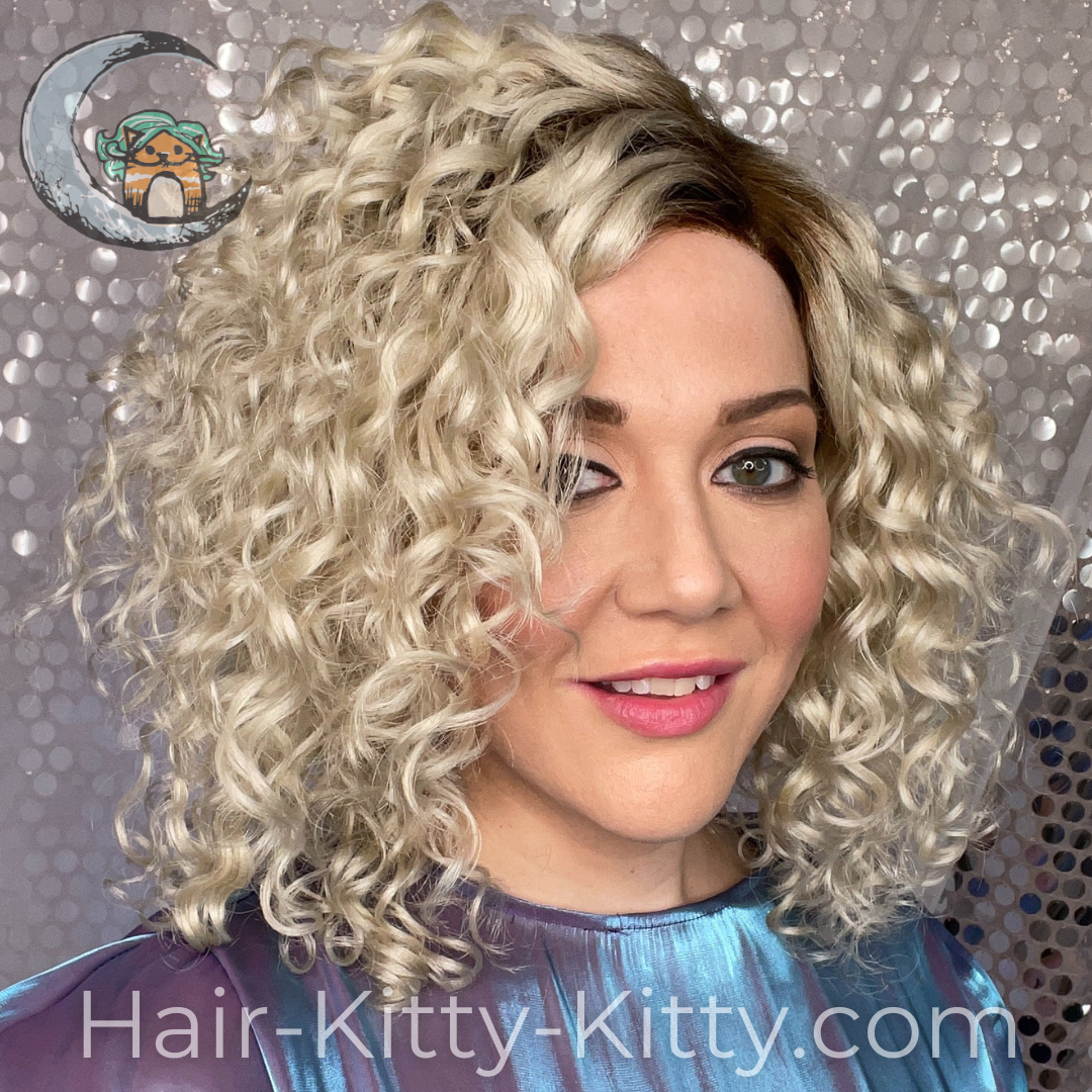 Roxanne Mono Wig - Harlow Blonde Rooted