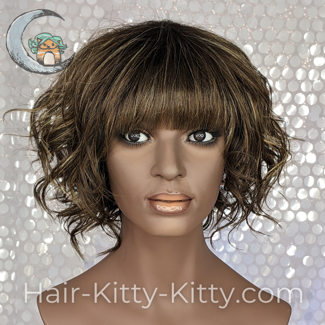 Felix Wig - Chocolate Icing Rooted
